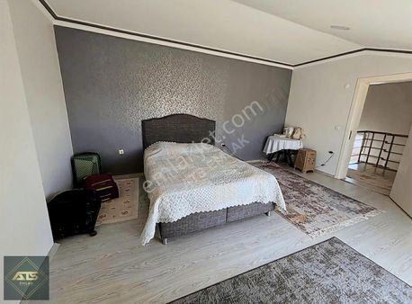 Didim Merkez De 3+1 Ayrı Mutfak Satılık Dubleks Daire