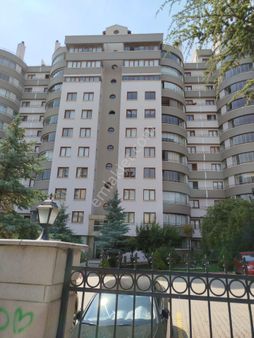 Yaşamkent Basın Klüp 2 Sitesinde Teraslı 5+1 Dublex Daire