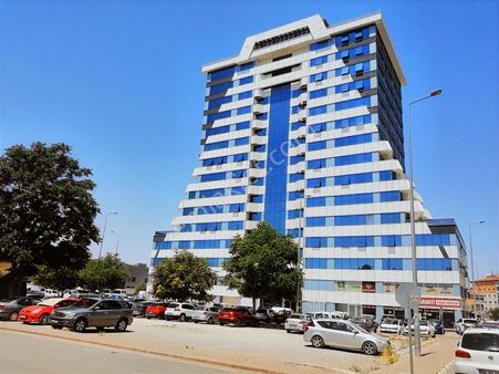 Şehir Merkezinde Mükemmel Konumda Manzaralı Satılık Ofis