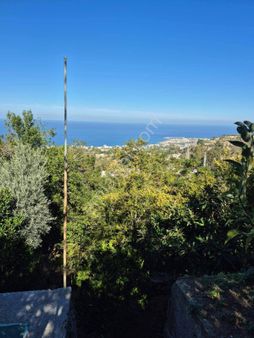 Satılık Deniz Manzaralı Bahçe Yolu Açık