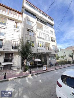 Evlendirme Dairesi Karşısı Boyalı Temiz Daire