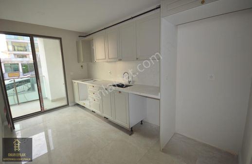 Satılık Sıfır 3+1 Daire Büyükçekmece Sehile 5 Dk Mesafede