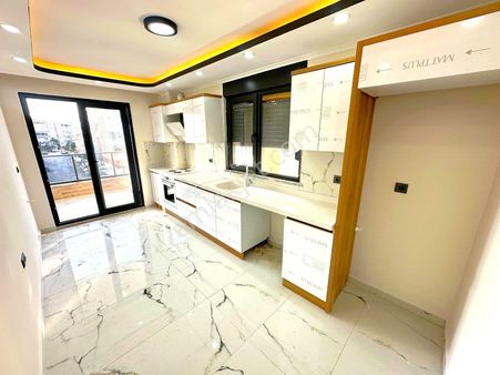 𝄞melodi'den Efsane Projede 2+1 Ayrı Mutfaklı Ebeveyn Banyolu Arakat Ön Cephe Daire