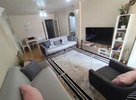 3+1 Ordu Cd Cephe Tramvaya 10 Adım Müthiş 125m² 4. Kat