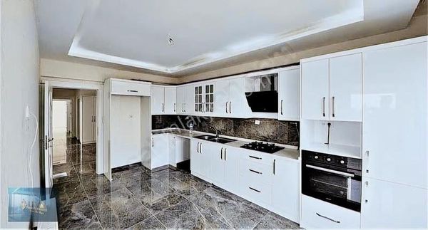 Liva Gayrimenkul'den Yenibeşevlerde 3+1 Satılık Lüks Daire