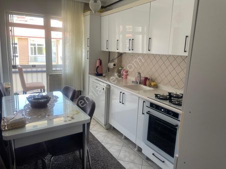 Aşağı Eğlence Merkezi Konumda Yapılı 3+1 Daire