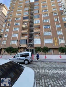 Metrobüse Yakın Site İçinde 3+1 Kiralık Daire