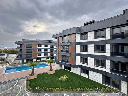 Cadde34 Yapı'dan Lüks Butik Site İçerisinde 3+1 Ebeveyn Banyolu Kapalı Otoparklı Satılık Daire!!