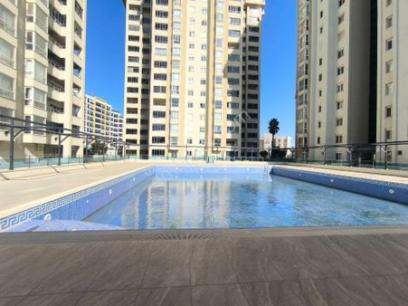 Antalya Altıntaş'ta Geniş İçerisinde 2+1 Havalimanında Denize Yakın Daire