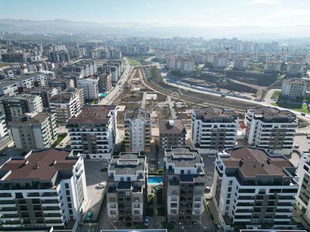 Elfi'den Balkan Saluspark Sitesinde Satılık Daire