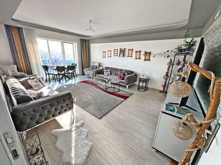 Bahçeleriçi Mahallesinde Asansörlü Manzaralı Yapılı Satılık 2+1 Dublex