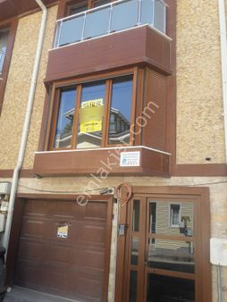 Sümer Satılık Bahçeli Villa 310 M² ( Boş )