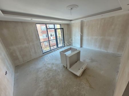 Üç Kardeşler'den Gazi Mh Sıfır 3+1 2. Kat Anahtar Teslim Daire