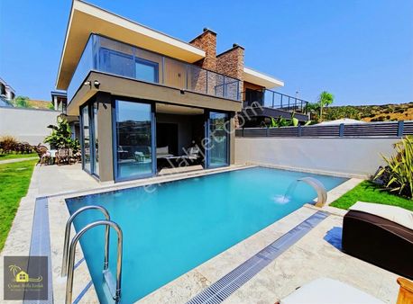 Atilla Emlak'tan Çeşme Şifne Reisdere'de 4+1 Deniz Manzaralı