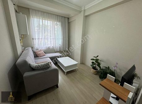 Oscar'dan Hatrboyu Bulvarı Yakını Asansörlü (eşyasız) 1+1