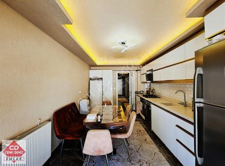 Site Konseptli Teras Balkonlu Ekstra Depolu Caddede 165m² 4+1