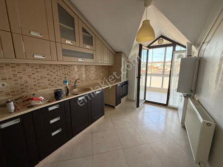 Stm'den Sunullah Mah. Marmara İlkokulu Yanı Kiralık 3+1 Dublex