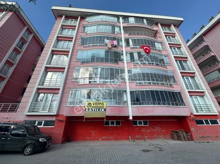 Vepaş'tan Vadipark Sitesi Satılık 3+1 Daire Brüt 178 M²