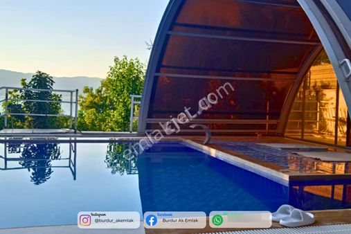 1281 M² Arsa Üzerinde Devasa Bahçeli, Havuzlu 2 Katlı Müstakil