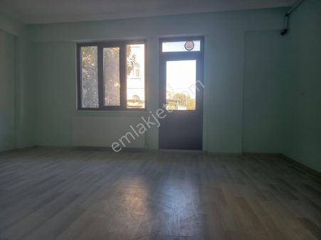 Roma' Dan Akhisar Mh' De Kiralık Daire