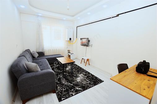 Şehir Merkezinde Her Yere Yürüme Mesafesinde 2+1 65m² Daire
