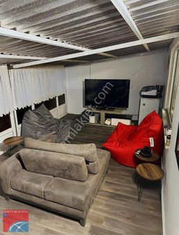 Üsküdar Blugurluda Arsa Payı 42 M2 Geniş Dubleks Daire