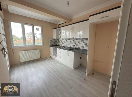 Efendi Mah.1.kat-3+1,122m2 Öncephe,otoparklı Satılık Daire