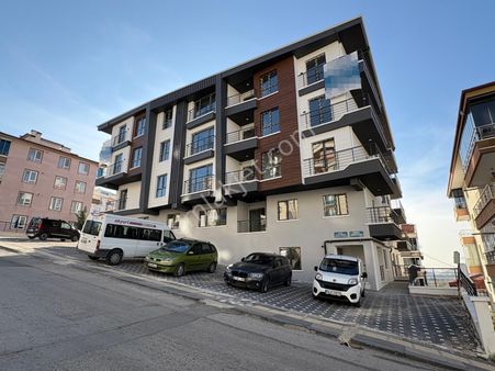 3+1 4.kat Sıfır Oturuma Hazır Manzaralı Ultra Yapılı Asansörlü