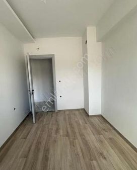 Talasta 2.5+1 Kombili