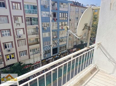 Ayniali Mh 8 Eylül Caddesi Üzerinde 3+1 120m2 Asansörlü Arakat