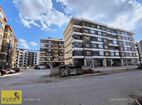 Satılık Arakat Daire!-emirgazi Mah. Kiracılı Satılık Lüks Daire