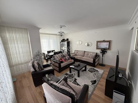 Keçiören Bademlik Mah. Ara Kat Cadde Üzeri Ful Yapılı 3+1 Satılık Daire