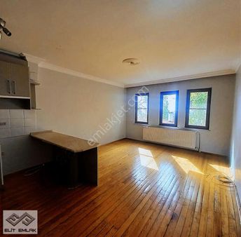 Altınoluk Köy Meydanında Satılık Fırsatt 3+1 Daire