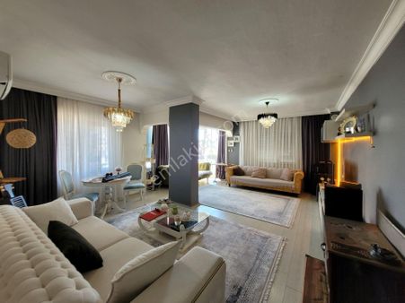 Kuşadası Kadınlar Denizi Mevkii Arakat 3+1 Daire