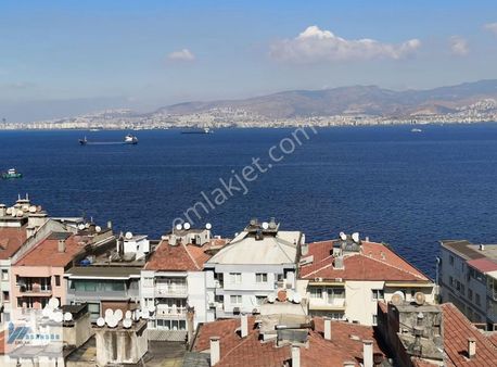 Asansör Emlaktan Full Deniz Manzarali Arakat Dogalgazli Kupon !