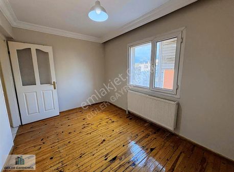 Güler'den 3+1 Kampüs Karşısı Doğalgazlı