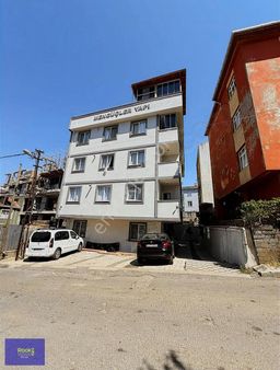 Sultanbeyli Hamidiye Mahallesi'nde İskanlı 5+1 Dubleks Daire!!!