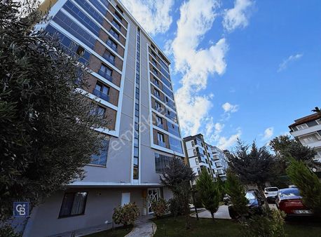 Tramvaya Cephe Site İçerisinde Lüks Kiralık 4+1!