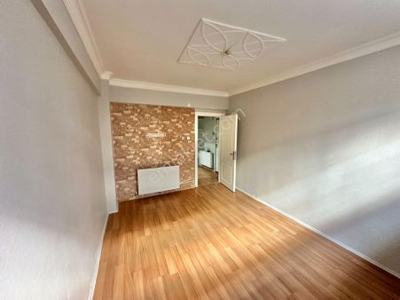 Gaziosmanpaşa Yeşilpınar Metroya Yakın 1+1 Kiralık Daire