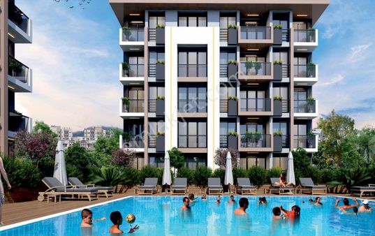 Aksu Altıntaş'ta Hemen Teslim Havuzlu Satılık 1+1 Daire