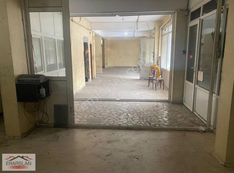 Erarslandan Emlaktan Her İşe Uygun Depolu Dükkan 260m2 Toplamboş