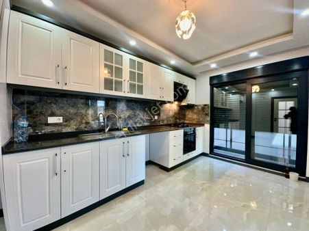 ✨akçay Ay Emlaktan✨altınoluk'da Deniz Manzaralı Muhteşem Tasarım Satılık 3+1 Geniş Lüx Dublex Daire