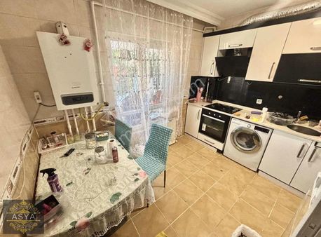 Atapark Cadde Önü Kat Konumunda Asansörlü Balkonlu Yapılı