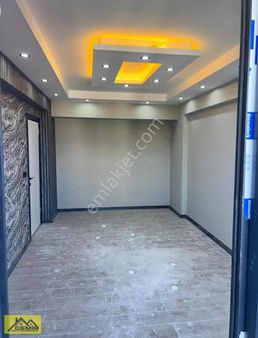 Demir Emlaktan İstasyon Mahallesinde Satılık Dubleks Daire