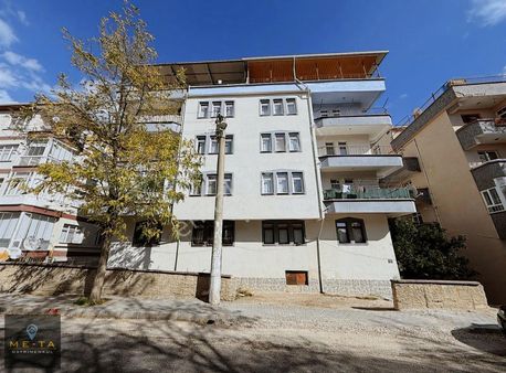 Me-ta Gayrimenkulden Şehitlik Mah. Satılık 5+1 Dubleks Daire