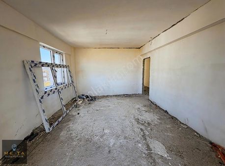 Me-ta Gayrimenkul'den İstiklal Mahallesi 3+1 Satılık Daire