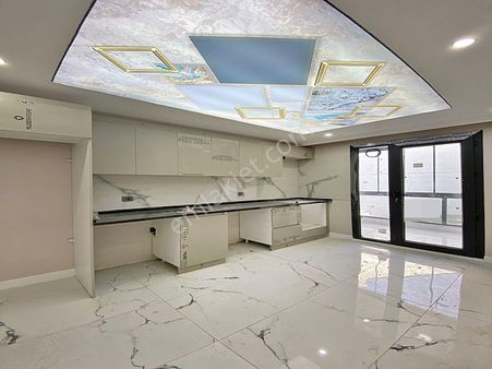 Cadde34 Yapı'dan Tem Otoyulu'na Komşu Sıfır Ebeveyn Banyolu 3+1 Arakat Satılık Daire!!