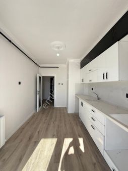 Çukurova 3+1 K.mutfak 180m2 İsmet Atlı Blv Migros Civarı Satılık Daire Cazipppppp