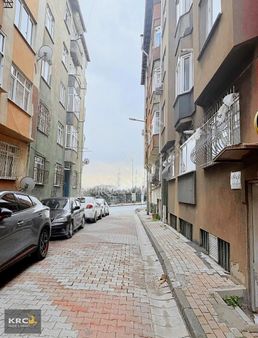 Kagıtnahe Talatpaşa Oktay Sok Satılık 2+1 Daire 85 M2yeni Bina