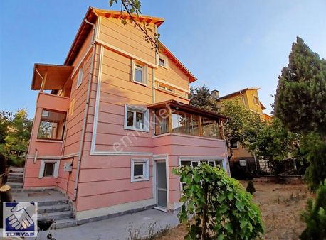 Turyaptan Beytepe Soyaltın Sitesinde Kiralık 6+2 Müstakil Villa